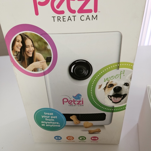 PETZI Treat camera, new in the box - Picture 3 of 3